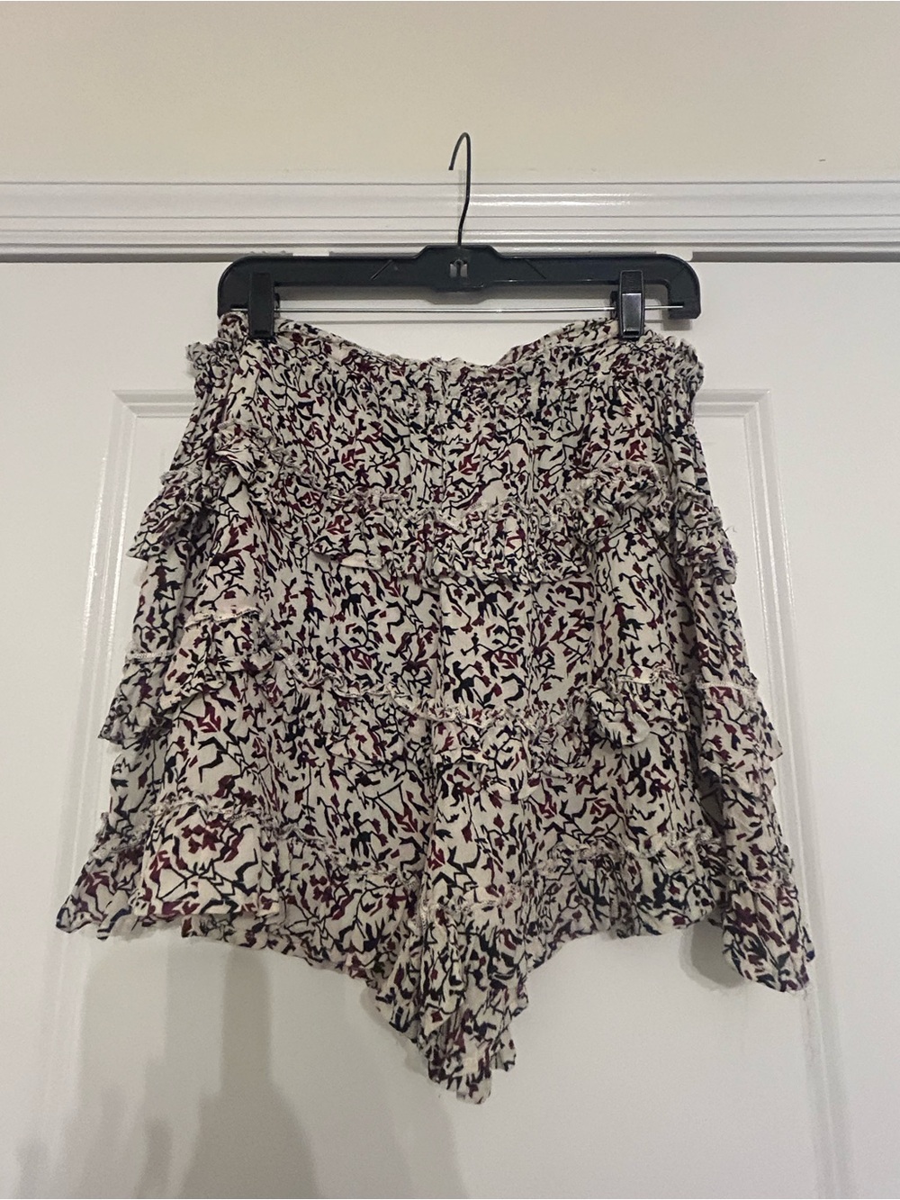 River Island Cream Ruffle Skort with Black & Burgundy Print